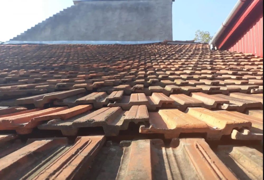Reparatii acoperisuri si mansardari