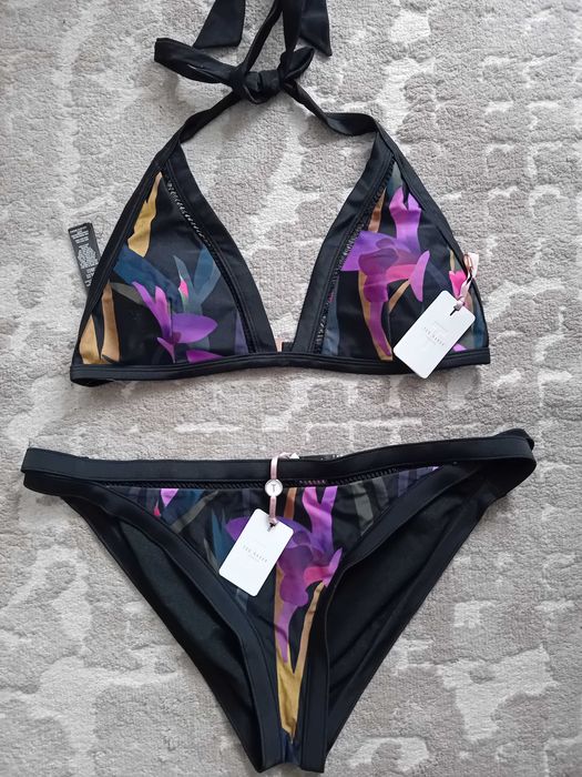 Ted Baker нов бански
