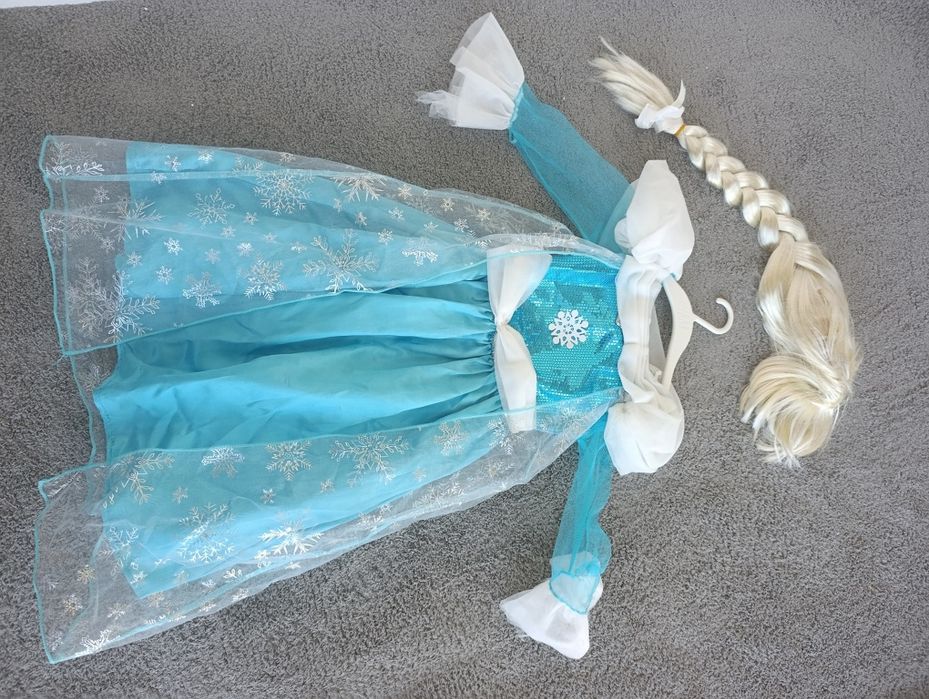 Rochie și peruca Elsa fete