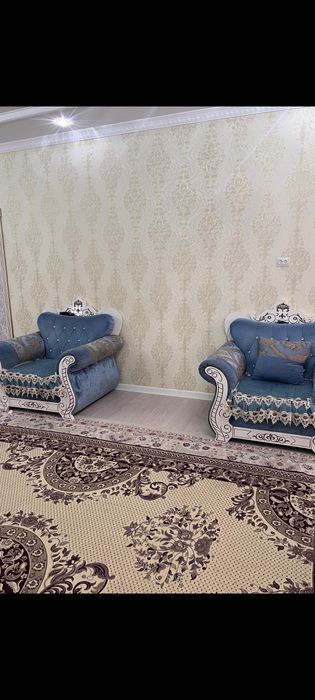 Бұрын қолданылған заттар сатылады