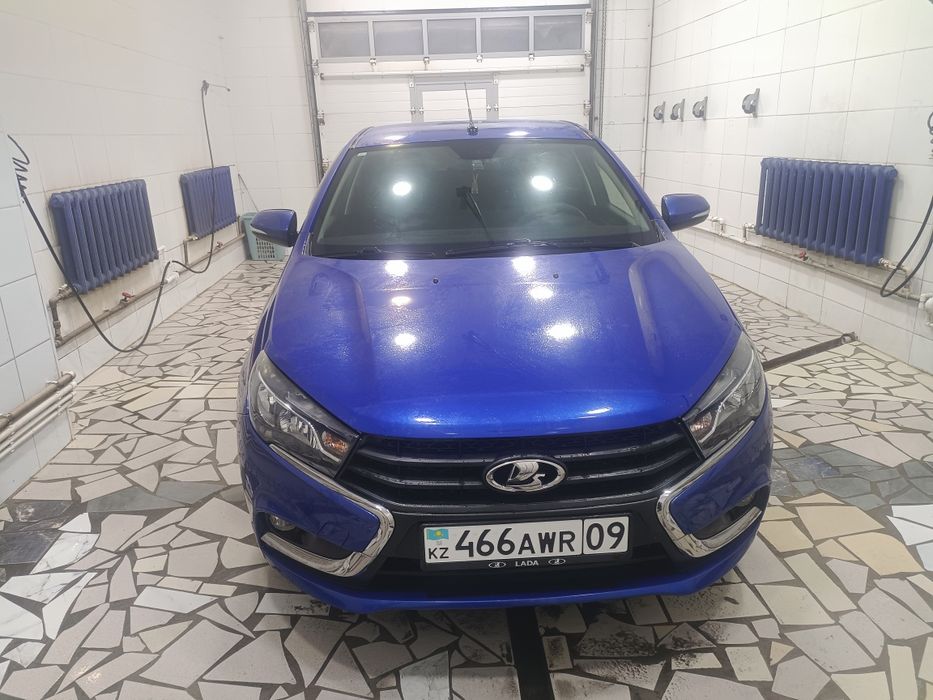 Лада Веста 2020 год