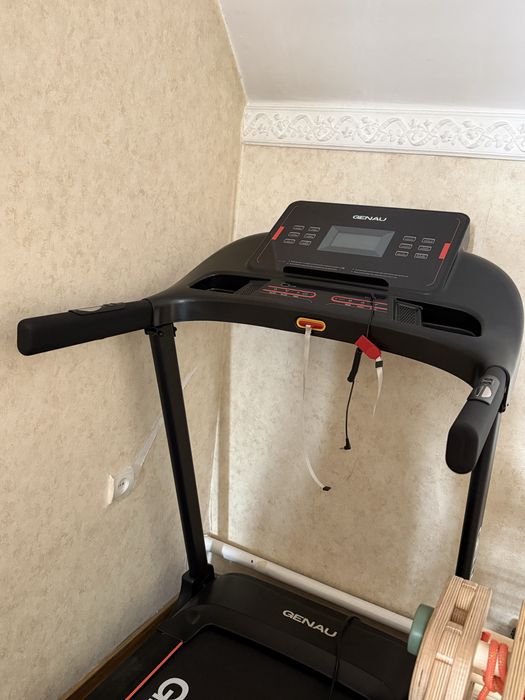 Новая беговая дорожка