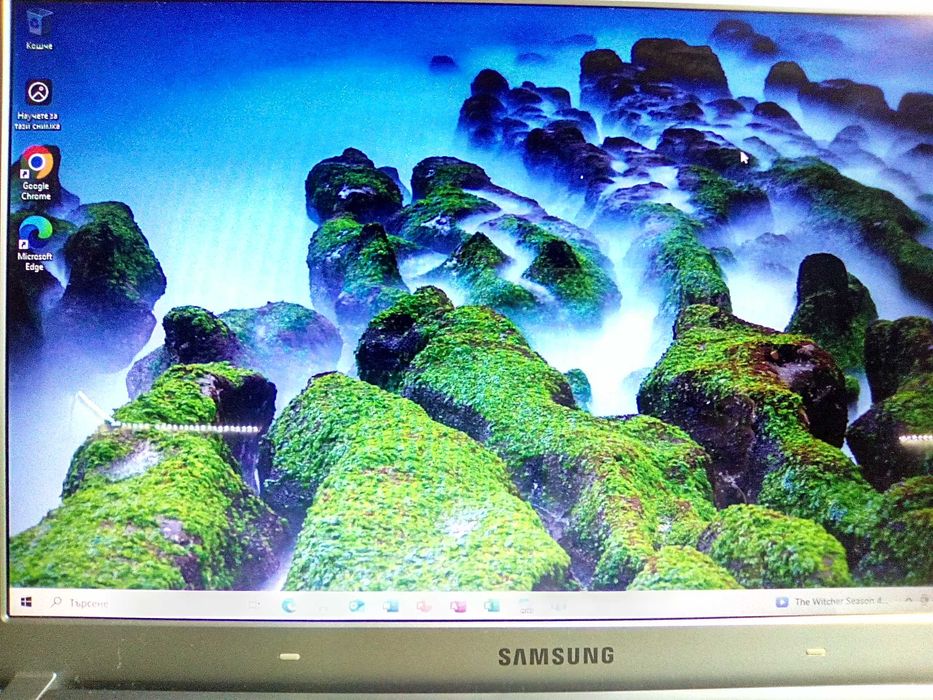 Лаптоп SAMSUNG RV720 - 2 ядра , 4 логически процесора