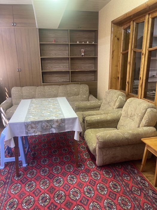 Ц-13, Лабзак, 4 комнатная, мебель и техника