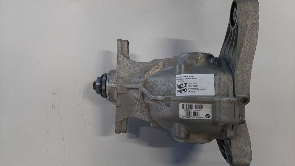 Grup spate BMW seria 7 G12 740I cod 8638073