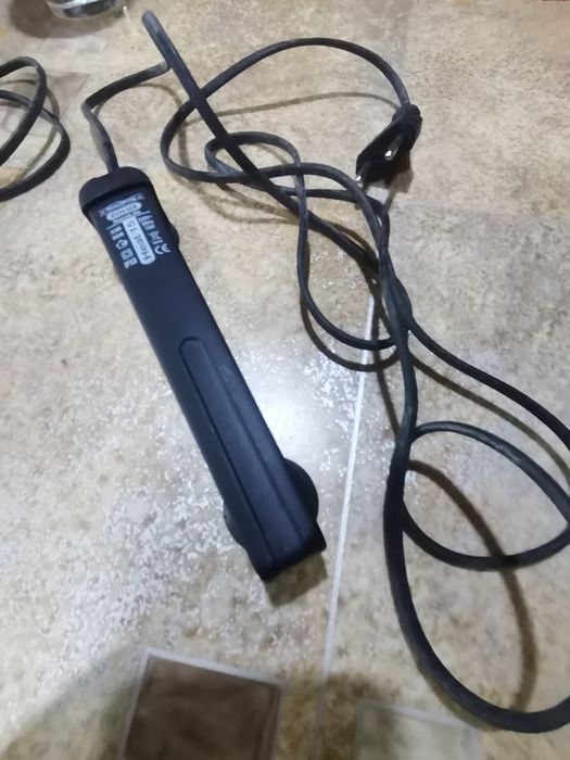 Mini incalzitor acvariu si pompa