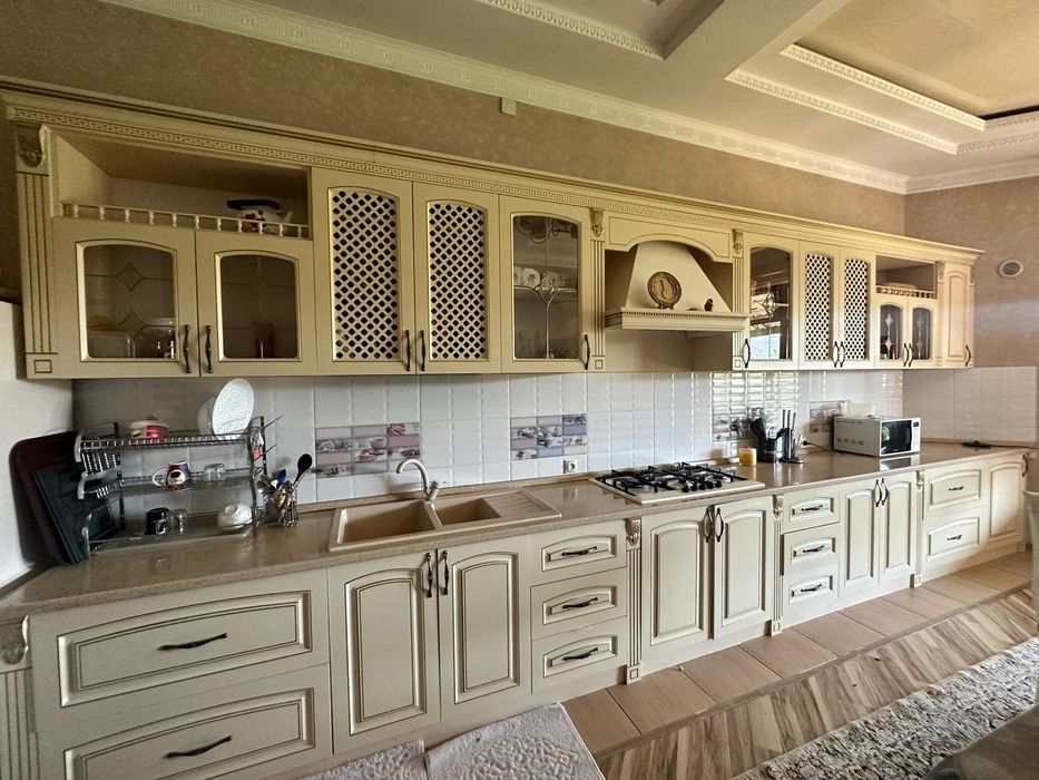 Кухонный гарнитур