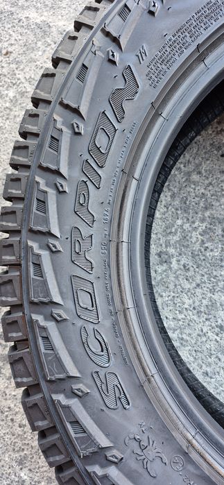 4 anvelope iarna ca noi Pirelli 225/65/17.Pretul este pe bucata.