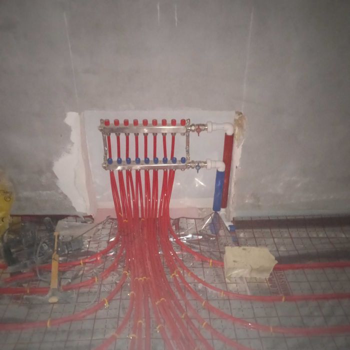 Сантехник беру объем и установку