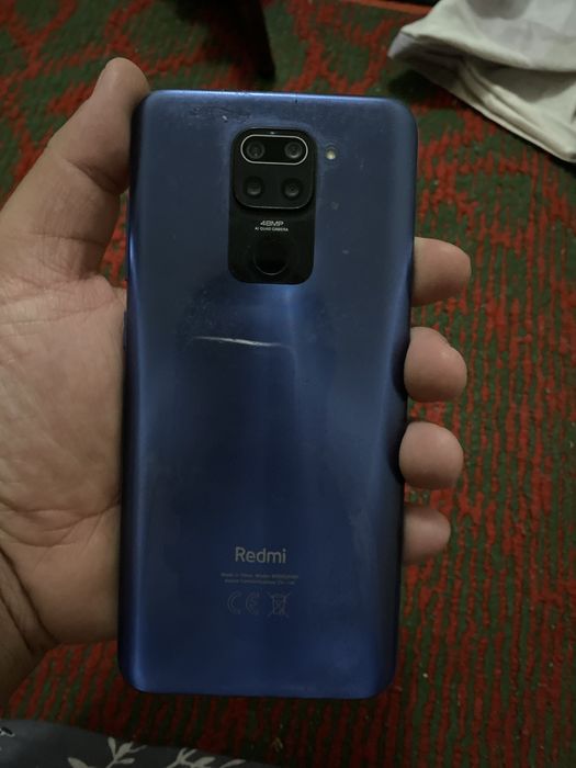 Resmi note 9 64/4