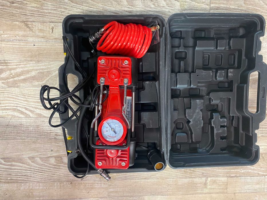 R20 Трион саблевиден акум. Li-ion quick 1x2Ah RDP-SRS20/Компресор 12V