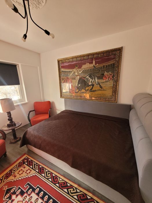 Proprietar ofer spre închiriere apartament de 3 camere sector 5