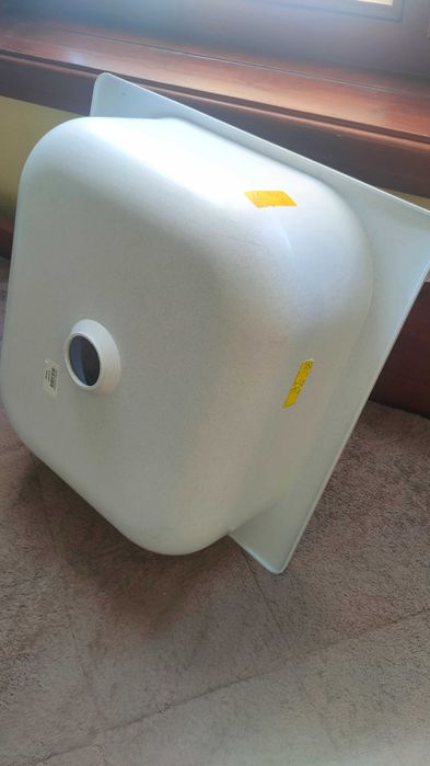 продавам мивка PVC мрамор нова
