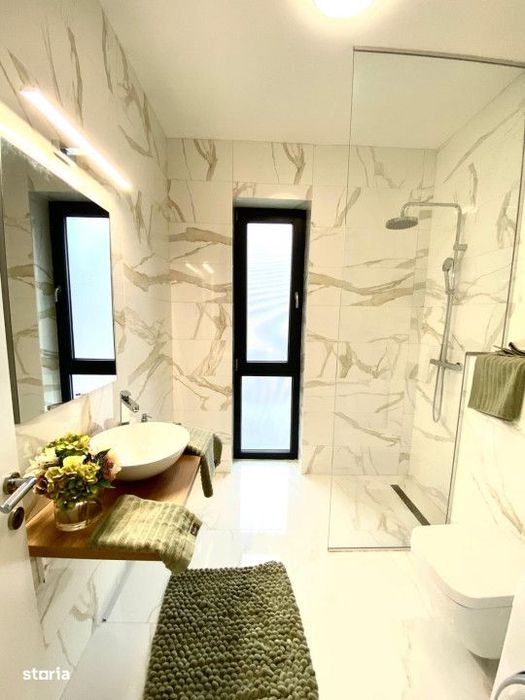 Vila individuala cu piscina exterioara si garaj | Erou Iancu Nicolae