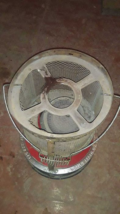 Обогреватель керосиновый бытовой