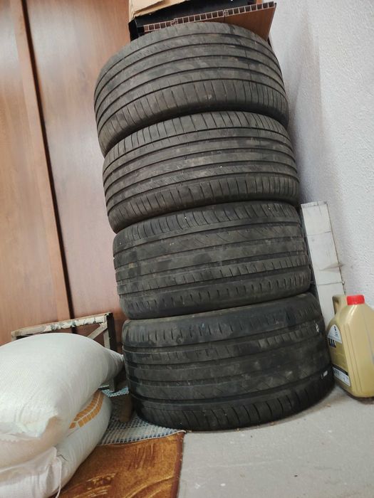 Лятни гуми R20 Michelin