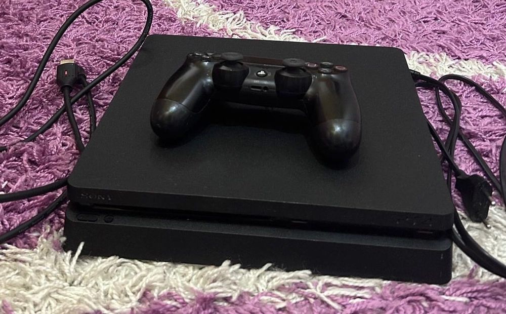 PS 4 Slim 500 gb