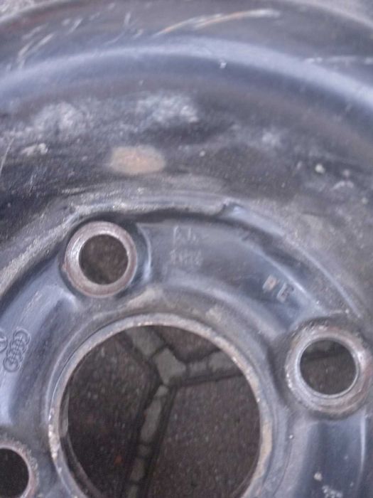 Продавам гуми с джанти  14