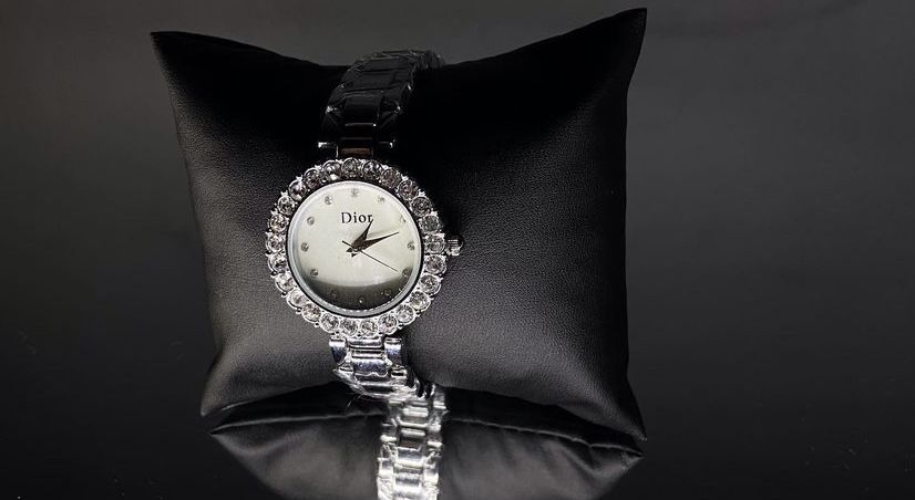 Наручные часы