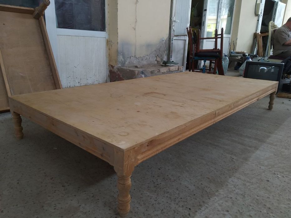 Стол сотиладииии