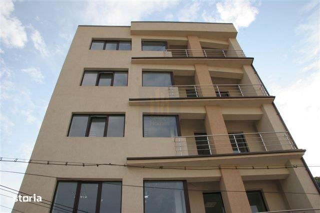 Cladirea de Birouri de Vanzare S+P+4 1000mp *Domenii*