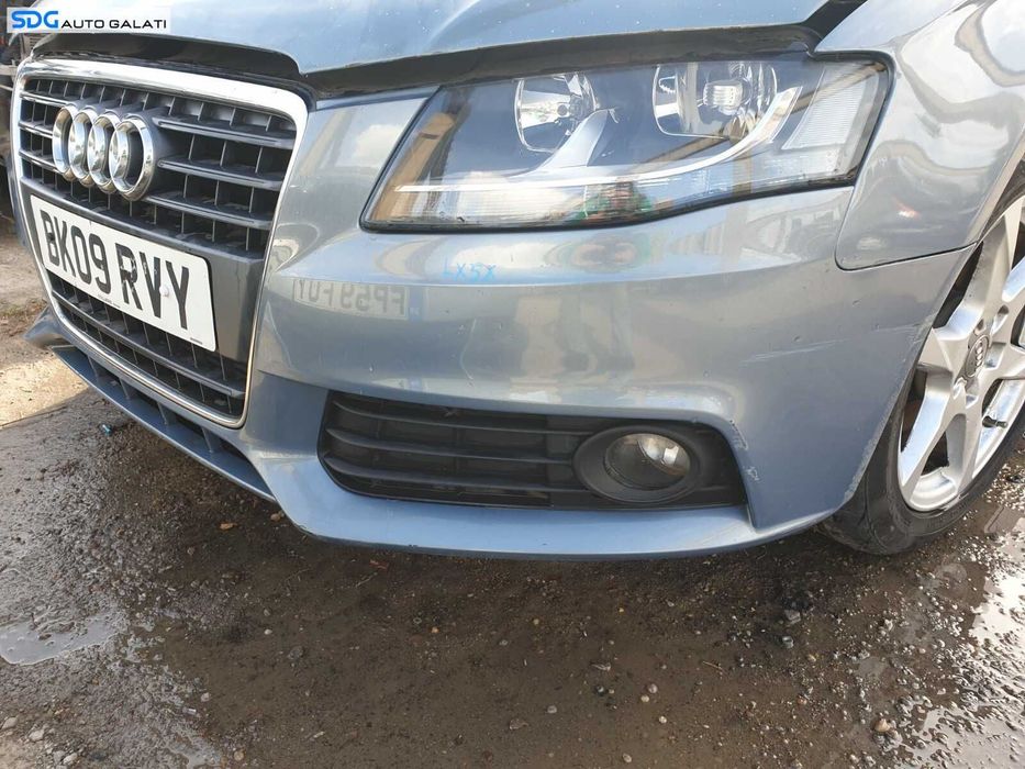 Bara Spoiler Fata FARA Grila cu Emblema Audi A4 B8 2008 - 2012 Culoare LX5X [C1816]