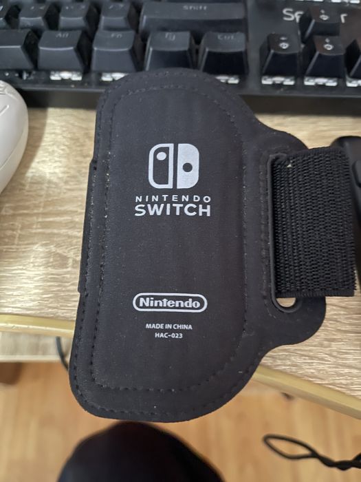 Ofer spre vanzare Nintendo Swich+ Mortal kombat 1