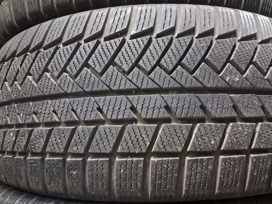 Anvelope second iarna 275 50 R20 Continental 7.2mm