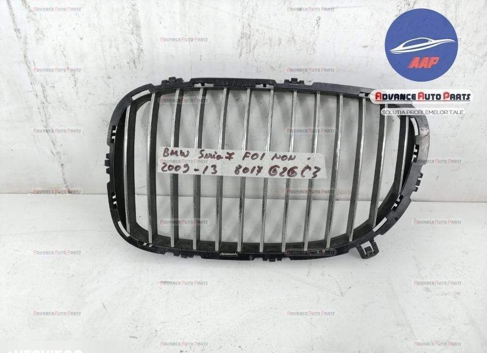 Grila centrala stanga originala BMW Seria 7 F01/F02 2008 2009 2010 201