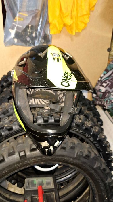 Гуми за крос -Предни външни 21