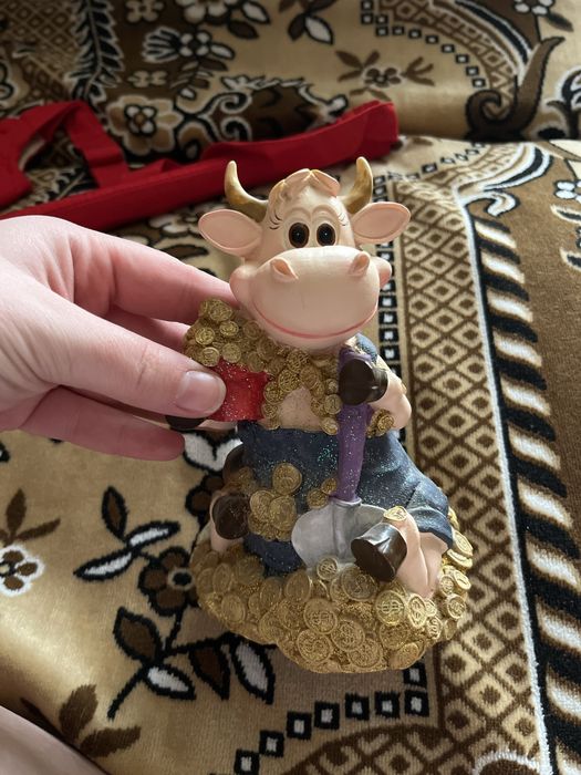 Статуэтки копилки