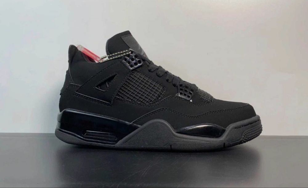 *PREMIUM* Air Jordan 4 Black Cat - verificare colet