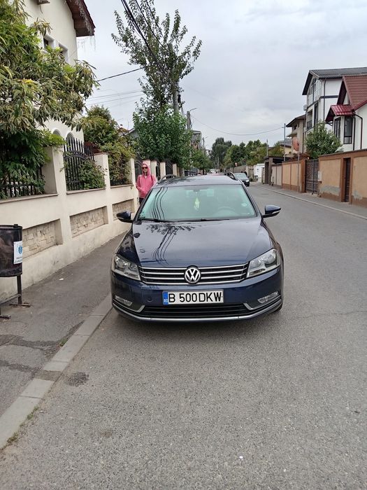VOLKSWAGEN Passat 2011