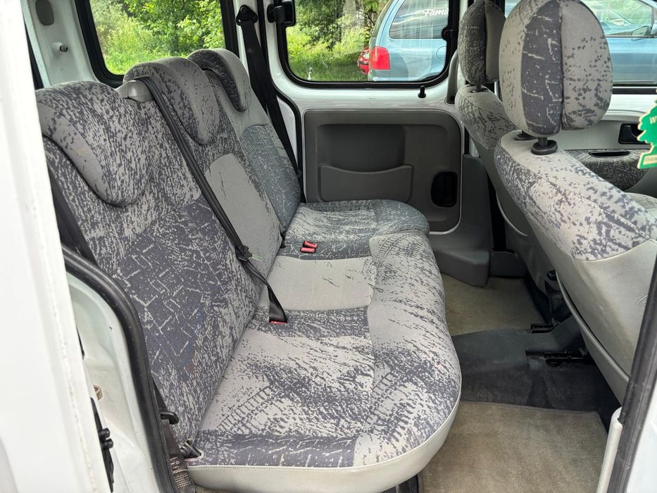 Renault Kangoo 4x4 //  1.6 benzina 2005