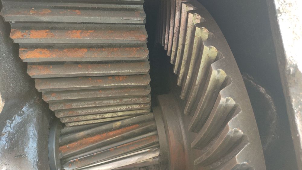 Продам редуктор КС 400