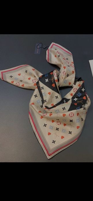 Eșarfă Louis Vuitton, model 2026, 3 modele, , preț fix