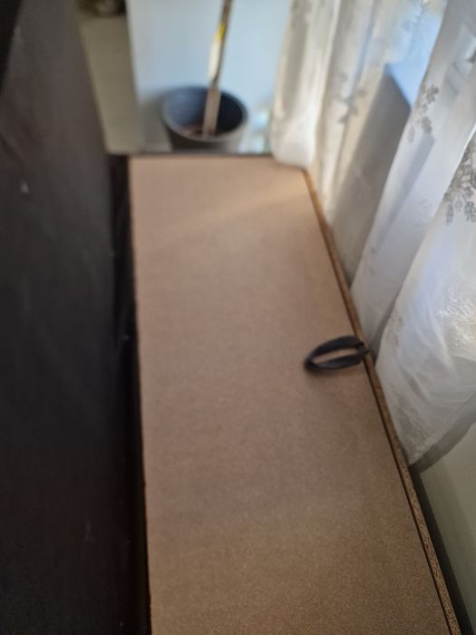 Продавам ъглов диван