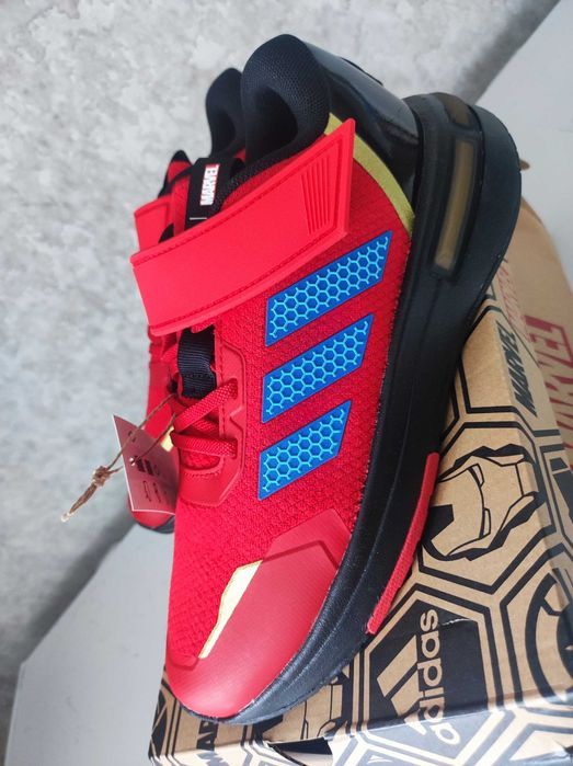 Кроссовки Adidas Ironman