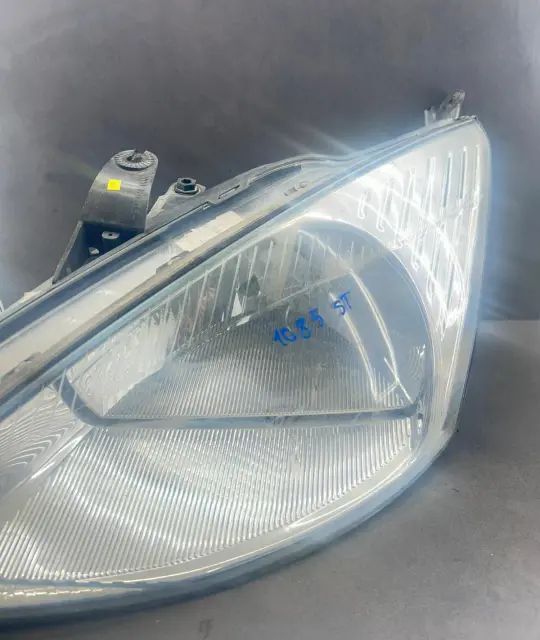 Far stanga 1M5113006 1M5113006 Ford Focus 2001 1.6 MT (101 hp)
