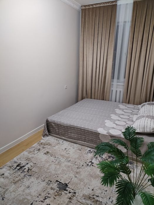 Сдается  Квартира Чиланзар 19кв. 2 комнат

• Район: Чиланзор 19-кв
•