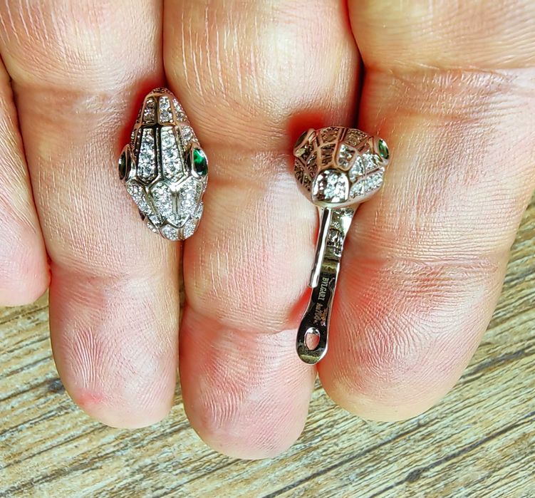 Обеци със змийски глави - Serpenti Earrings на Bvlgari инкрустирани с циркониеви камъни