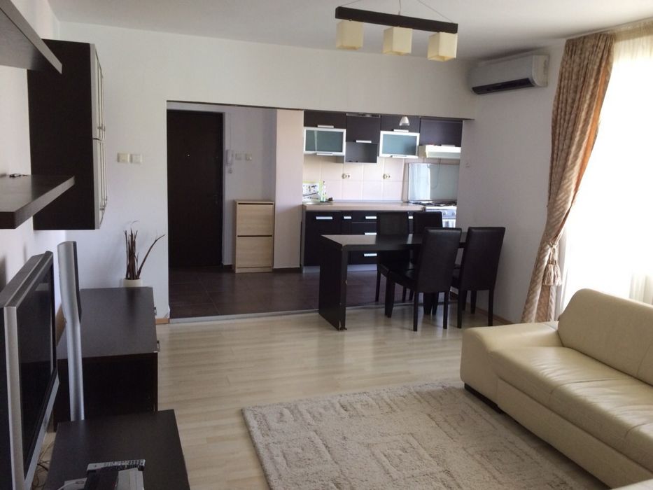 3 camere Titan-Cozla, renovat recent, 69 mp, 5 min de metrou
