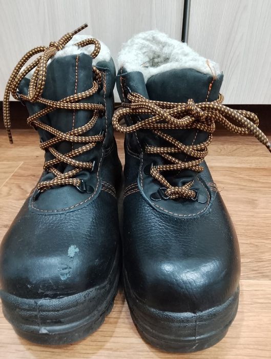 Зимние сапоги 37размер