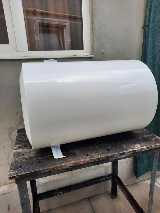 Boiler electric cu serpentina Ariston