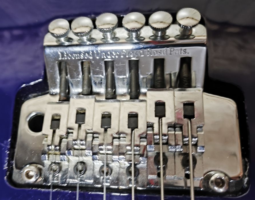 Электрогитара Ibanez с floyd rose