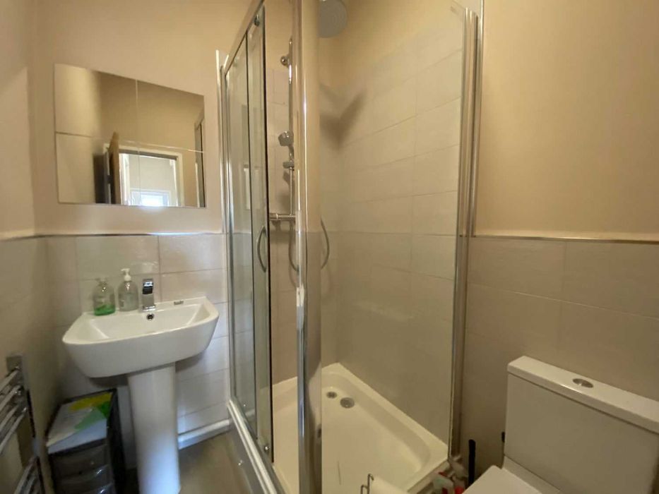 Дава се под наем Двустаен апартамент в София, Център - 55 кв.м за 397.8 € - Снимка #3