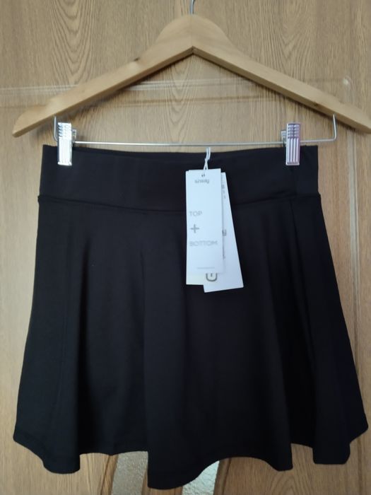 Fustă pantalon mărimea M Sinsay