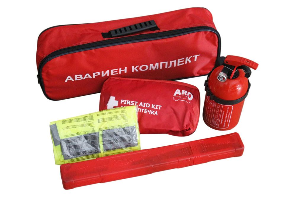 Авариен К-кт за Автомобил с Пожарогасител, Жилетка, Триъгълник Аптечка