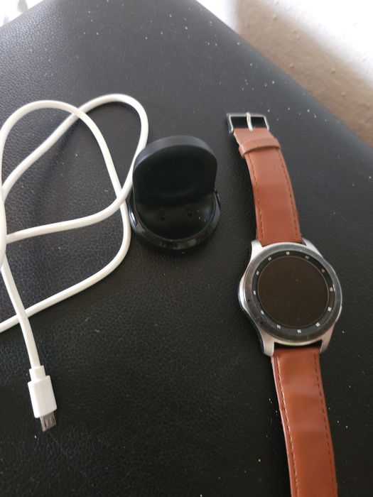 Ceas Smartwatch Samsung Galaxy Watch 46mm (SM-R800) + Încărcător și Stație originală