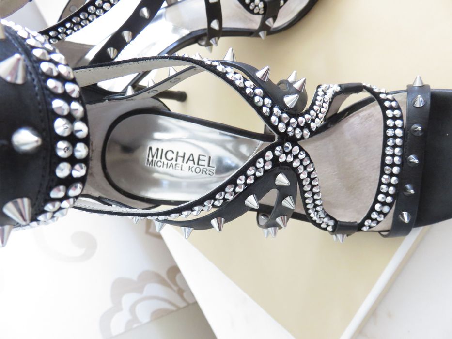 Сандали с метални шипове Michael Kors Larissa, 39